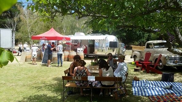 Pop up bar